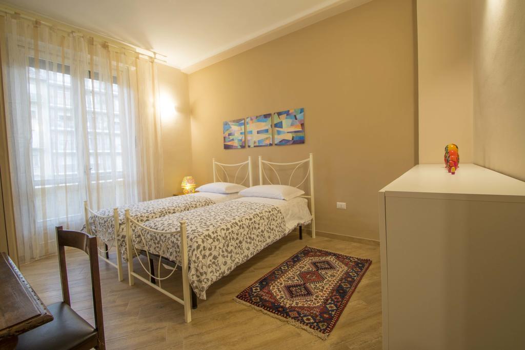 Spezia 33 Apartment Turin Exterior photo